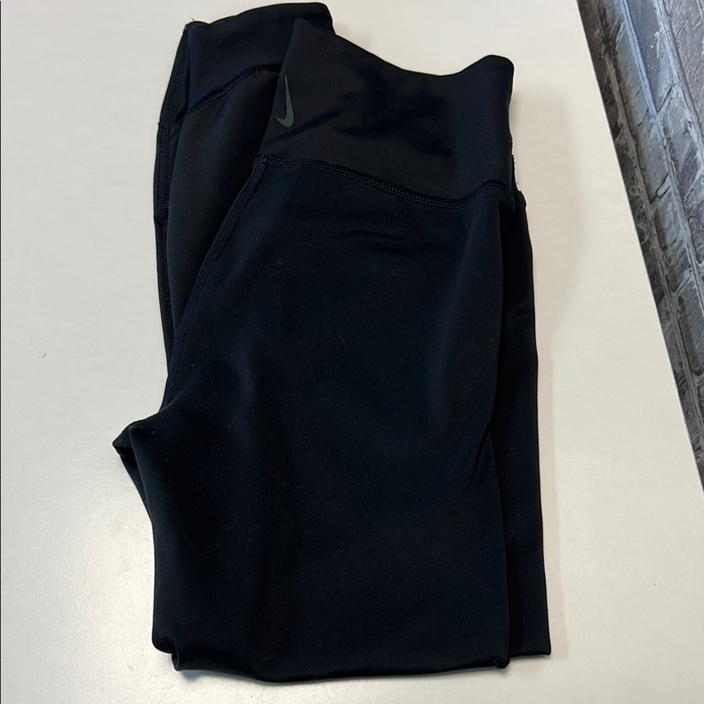 Woman's Nike Black‎ Leggings